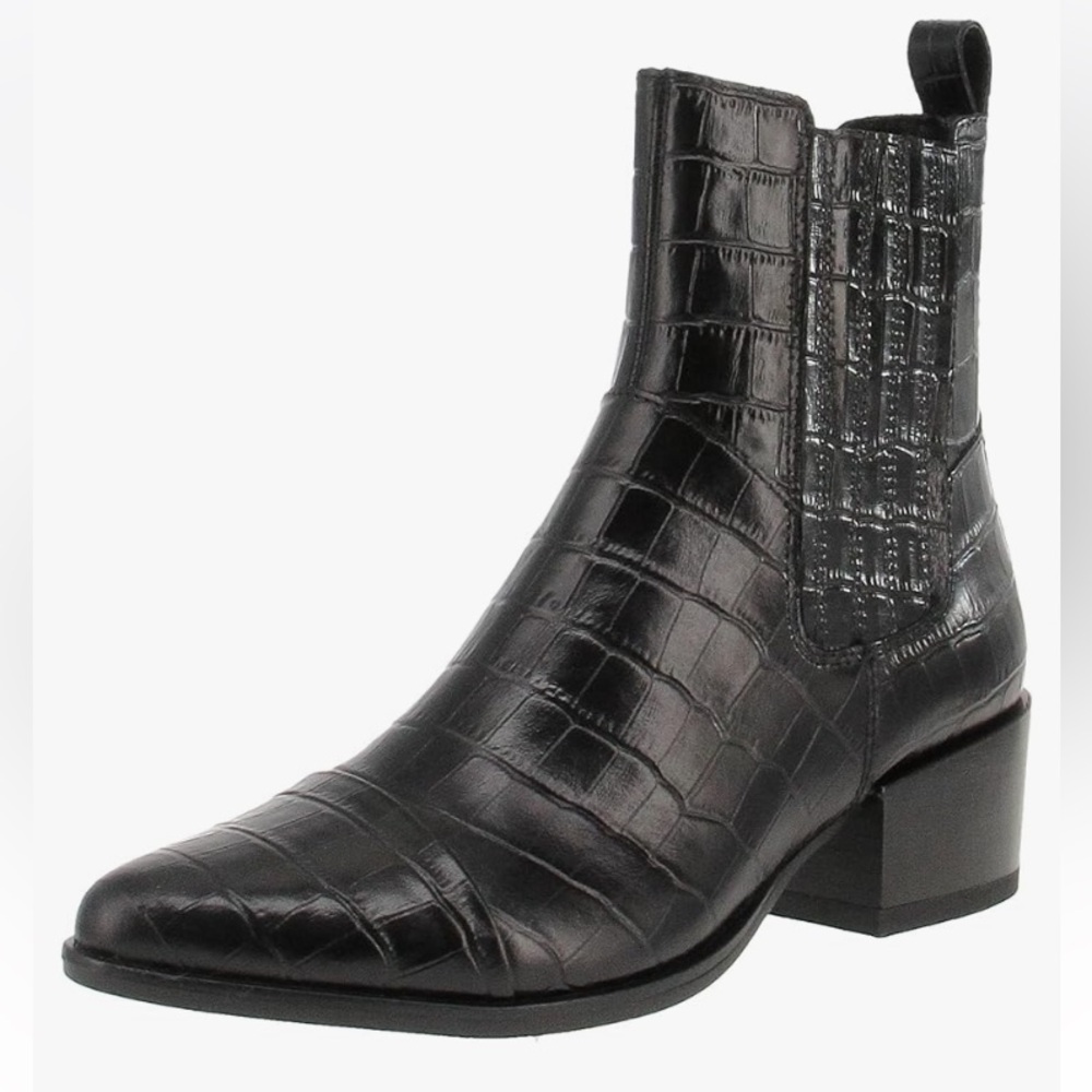 Vagabond Black Croc-Embossed Ankle Boots